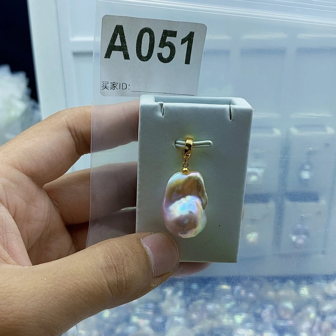 淡水珍珠合金颈饰