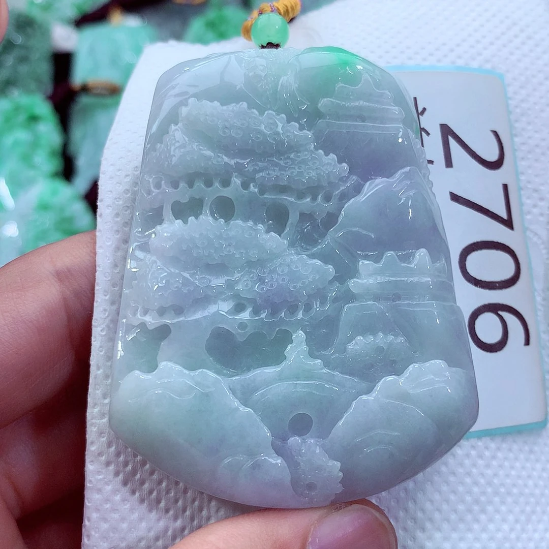 吊坠(不含链)未镶嵌翡翠