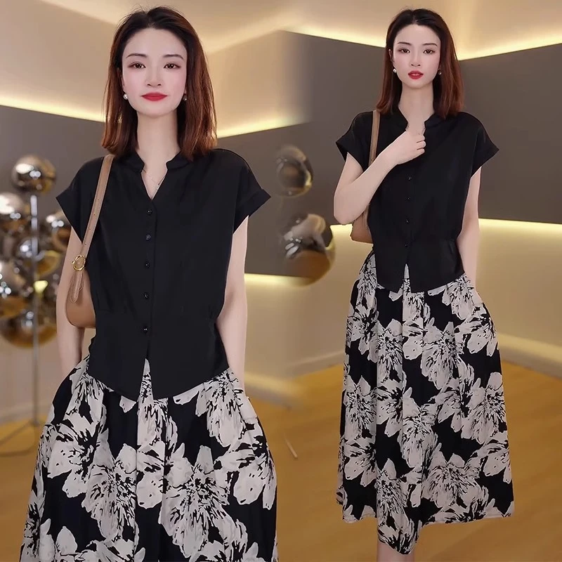 时尚套装裙女2025夏季新款洋气显瘦短袖V领小衫印花半身裙两件套