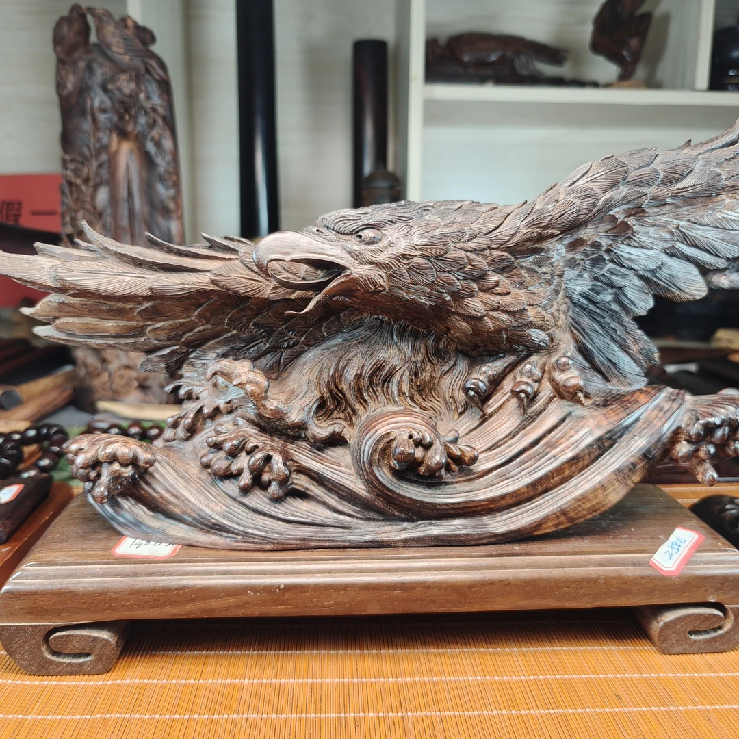 手工雕刻件鹰击长空长31cm高26cm重1308克