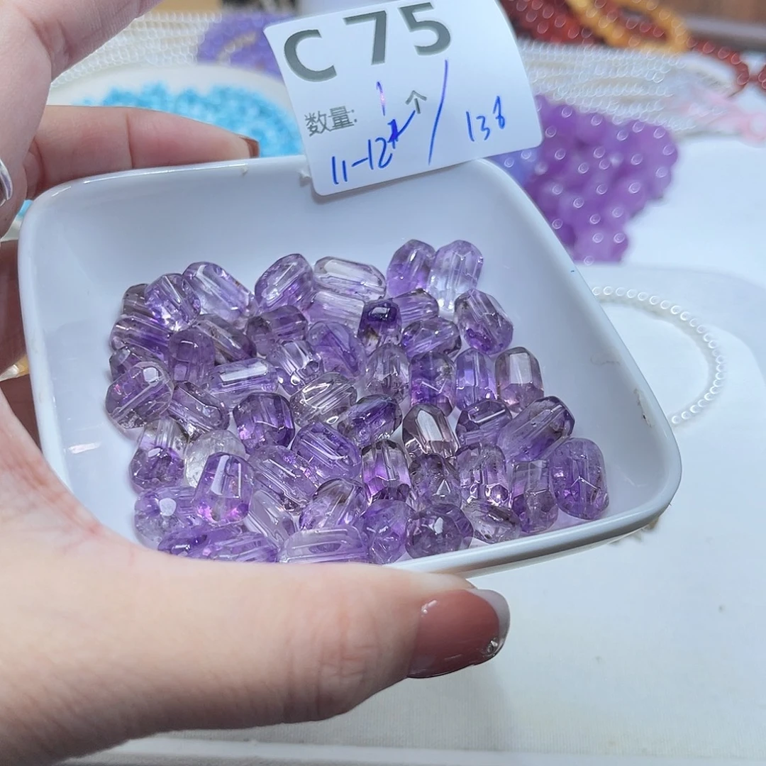 珠宝半成品水晶未镶嵌C75。
