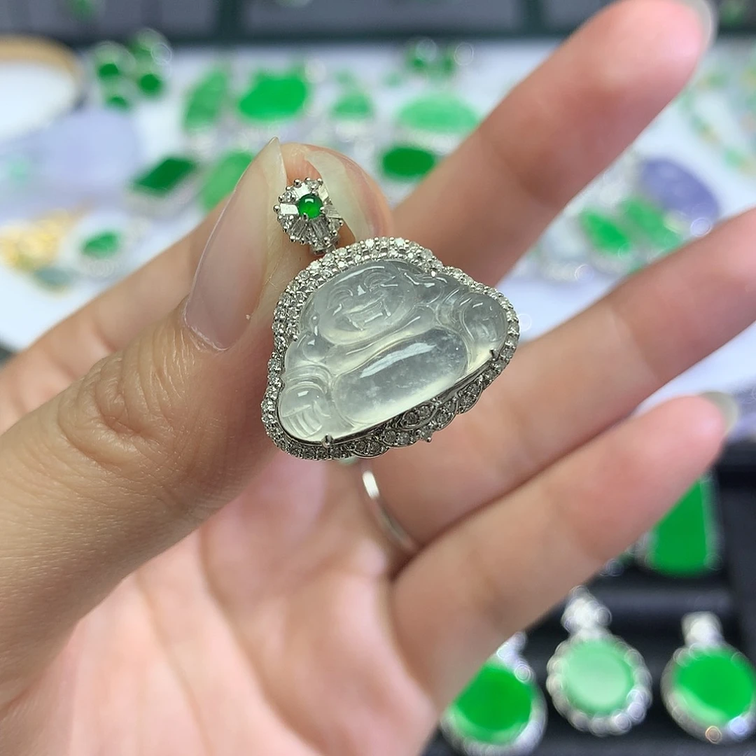 吊坠(不含链)18K金镶嵌翡翠