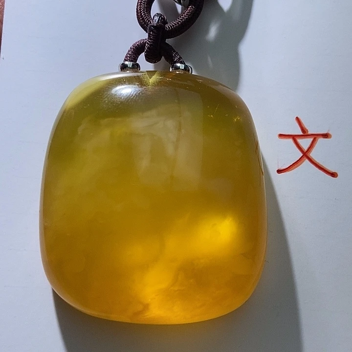 琥珀未镶嵌珠宝奇石39