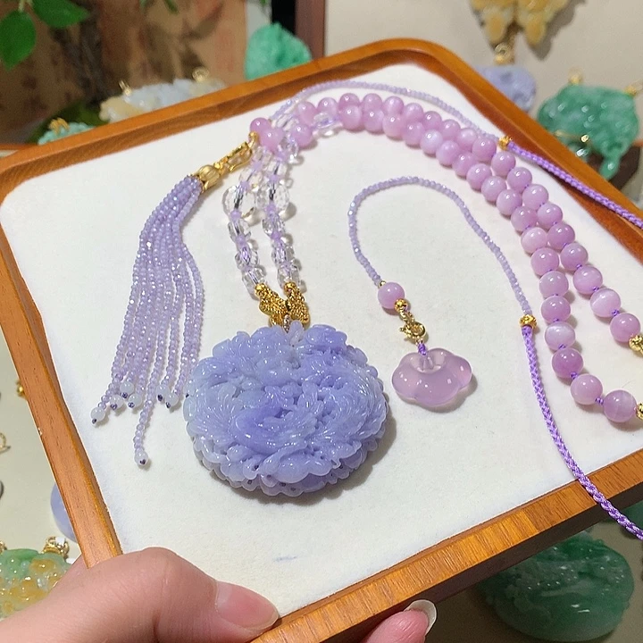 翡翠未镶嵌颈饰翡翠吊坠