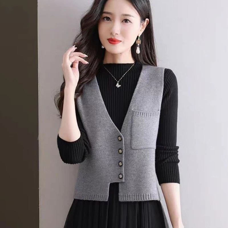 针织马甲女毛衣背心两件套装2025春装新款配裙子叠穿坎肩短款马夹