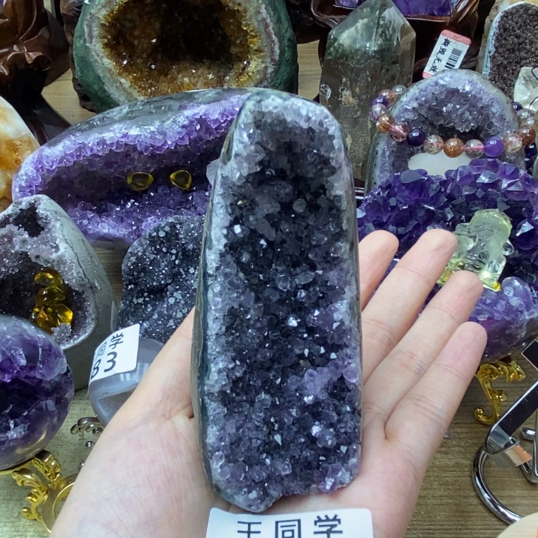 未镶嵌珠宝半成品水晶695