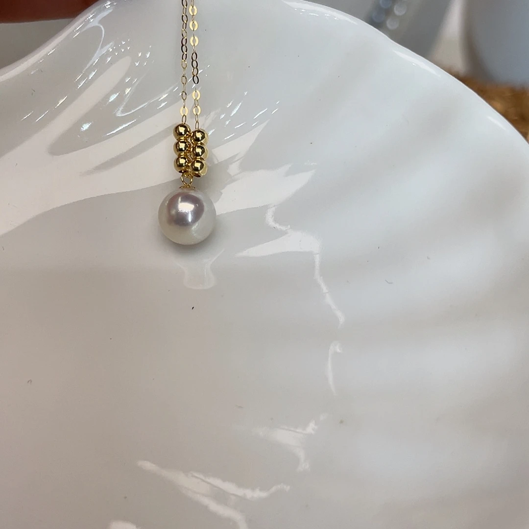 18K金镶嵌颈饰海水珍珠