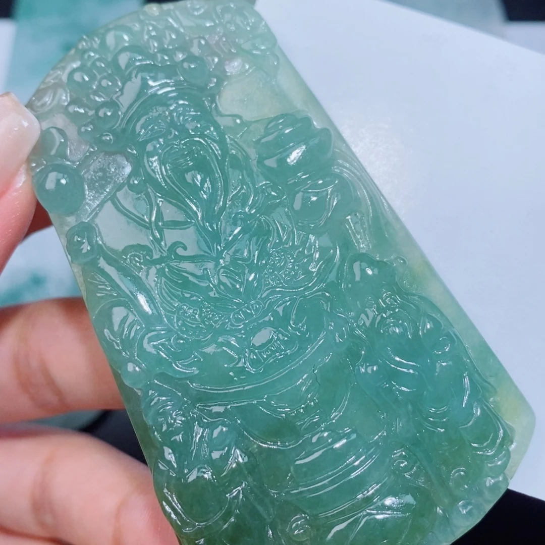 未镶嵌吊坠定制翡翠