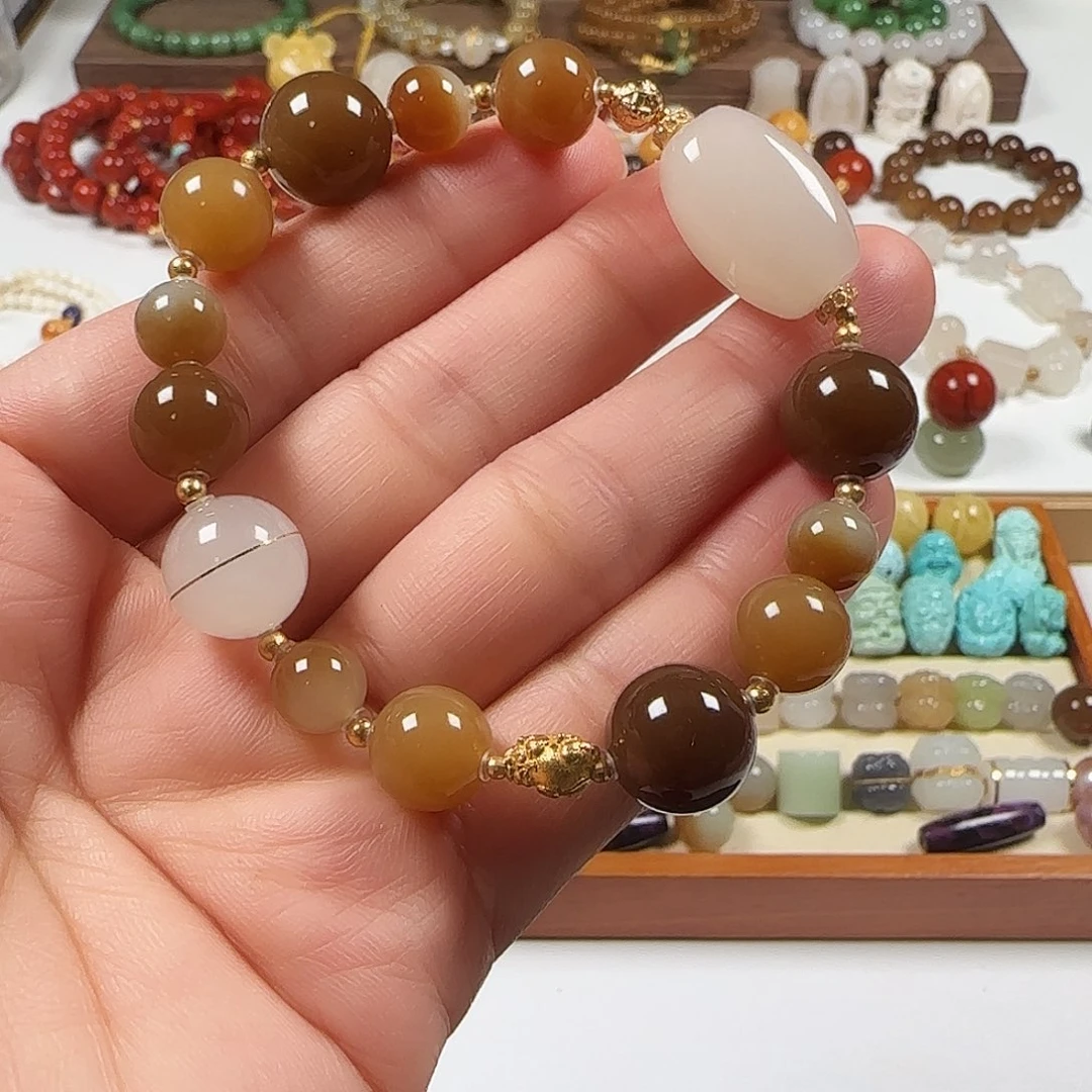 和田玉18K金镶嵌手链