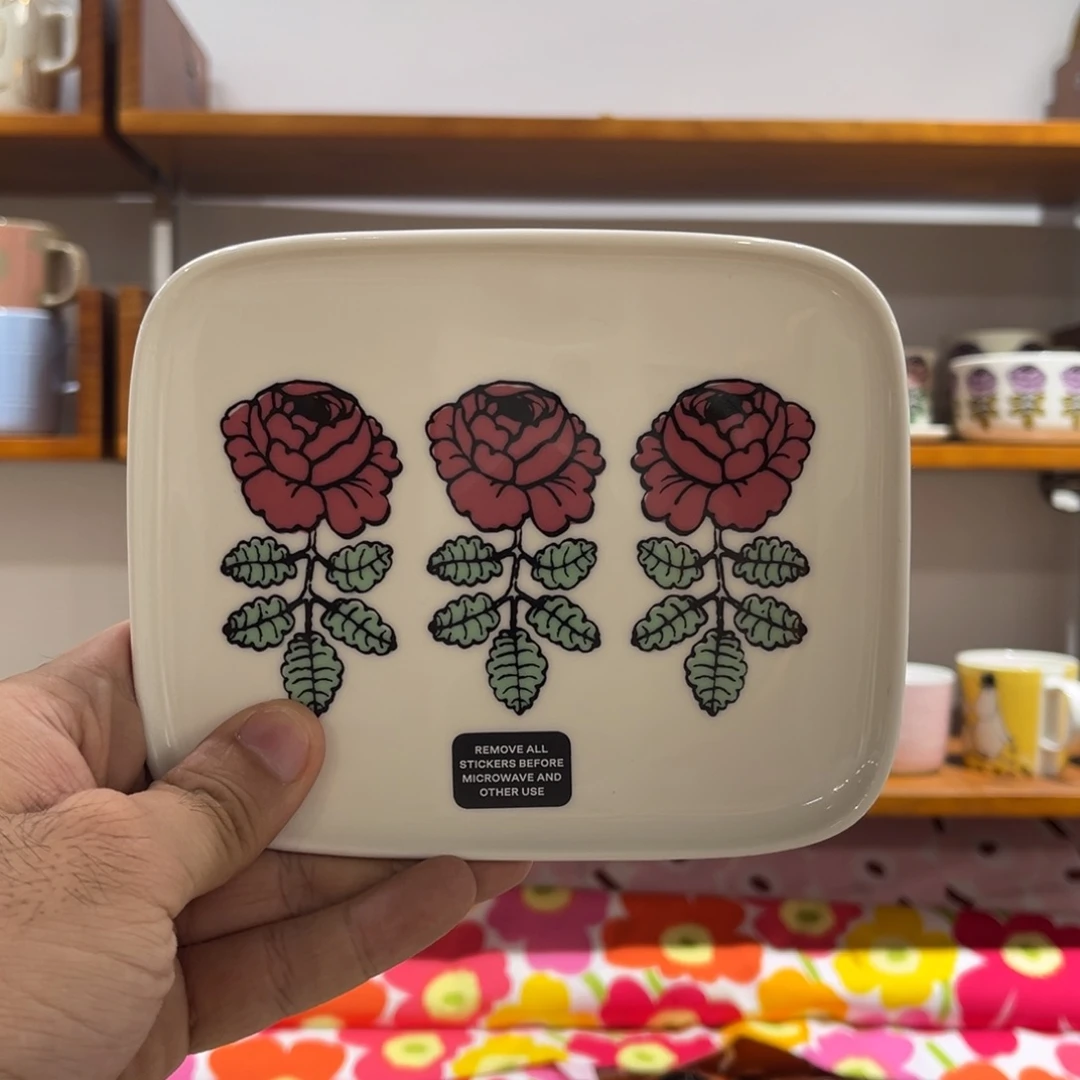红玫瑰15*12方盘marimekko