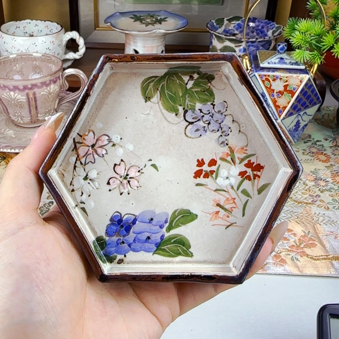 最近超多新品美物上新！！