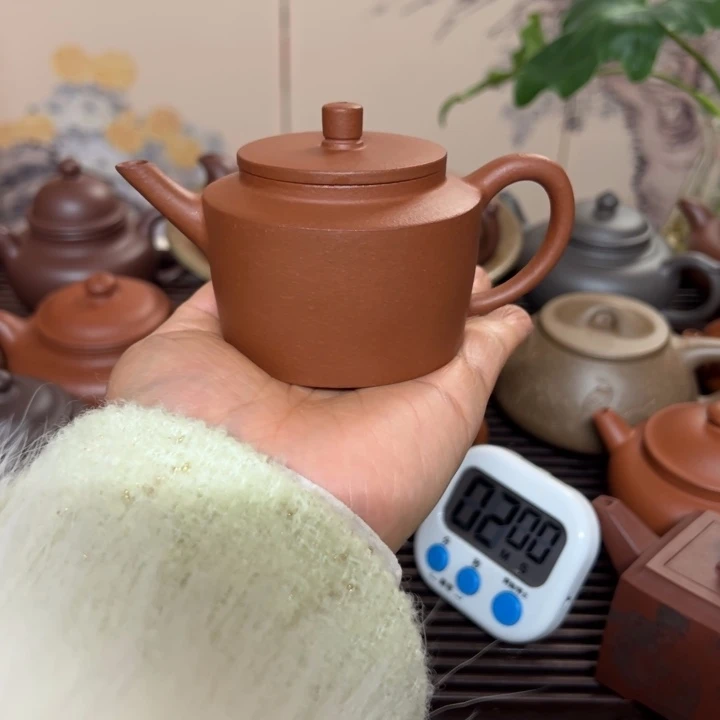 紫砂茶壶秋**生宜兴紫砂文化艺术