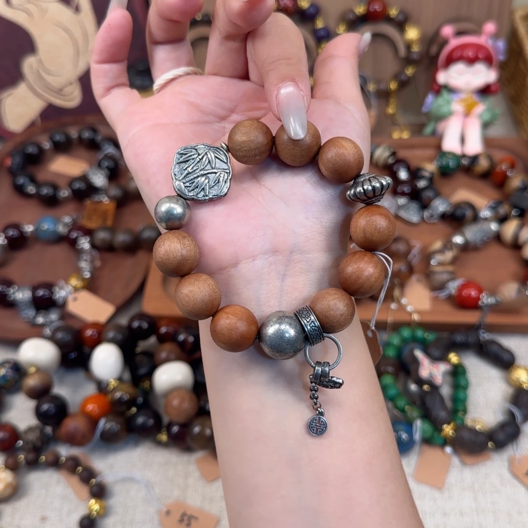 夏***雹木质非金属手串手串手串手串