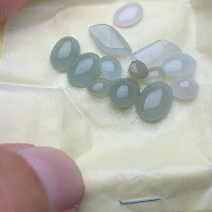 定制翡翠未镶嵌戒指