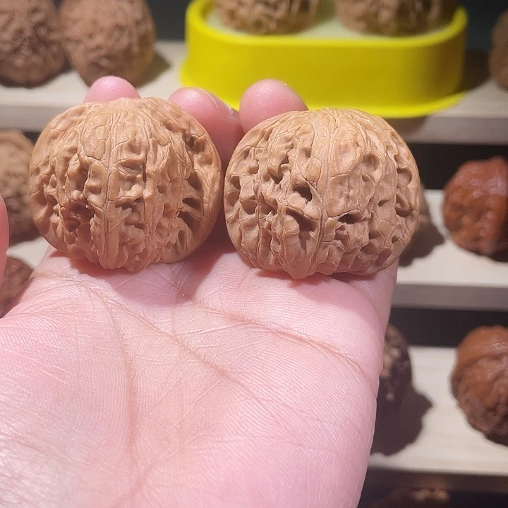 38磨盘核桃吊坠全品