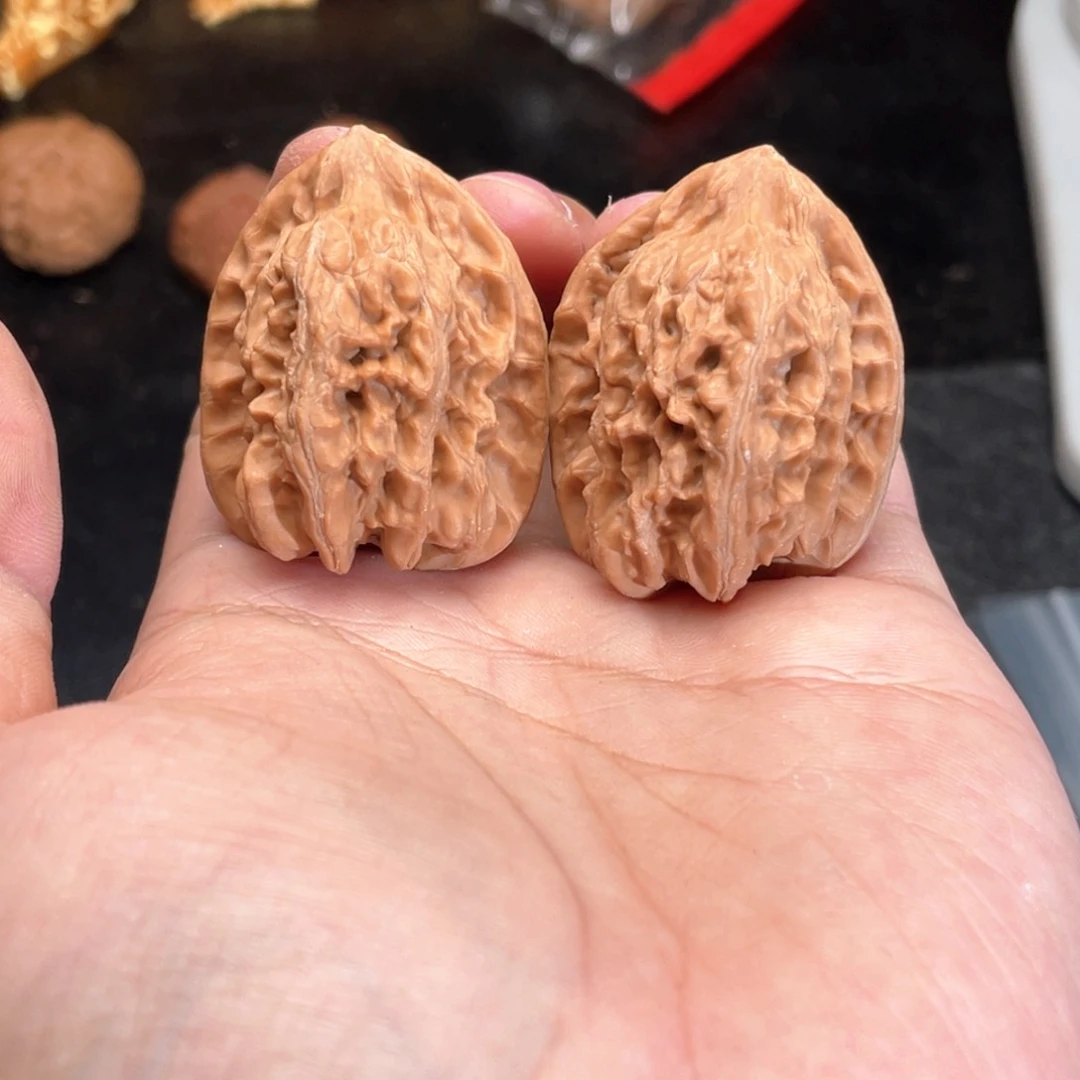 炬***练文玩核桃吊坠文玩核桃吊坠麻核桃1元