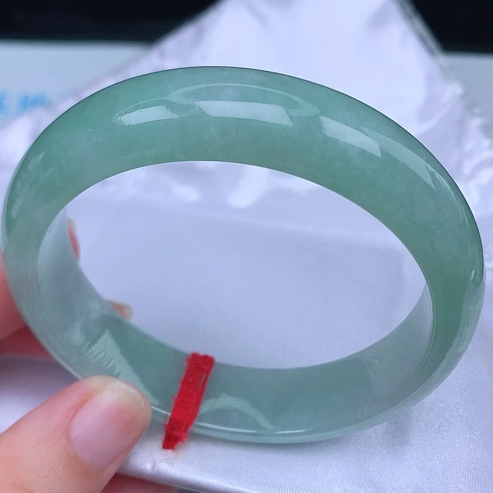 未镶嵌手镯翡翠天然