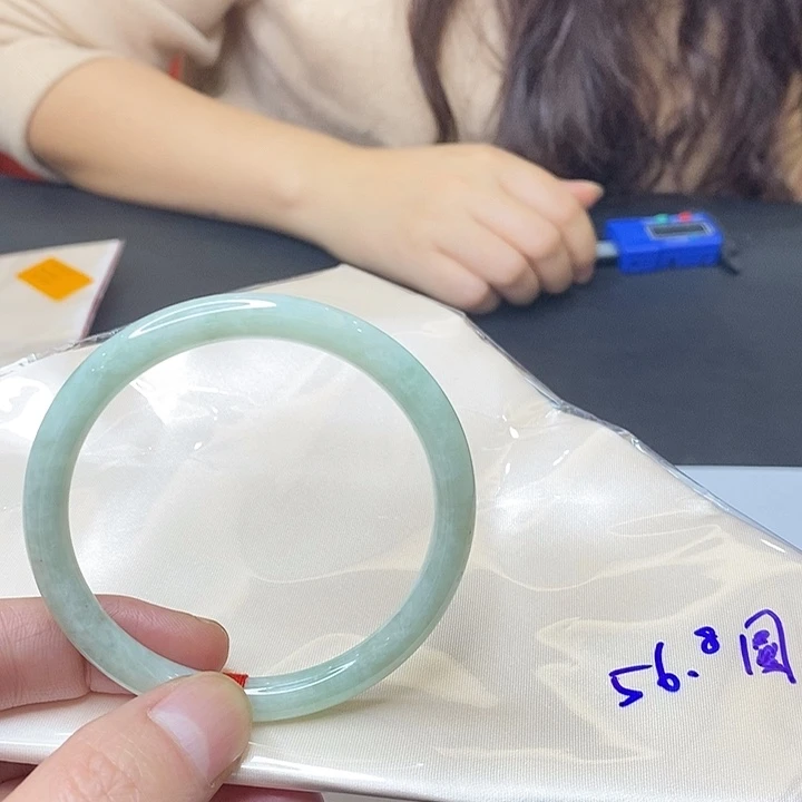 翡翠未镶嵌手镯天然缅甸翡翠A货手镯52圈以下