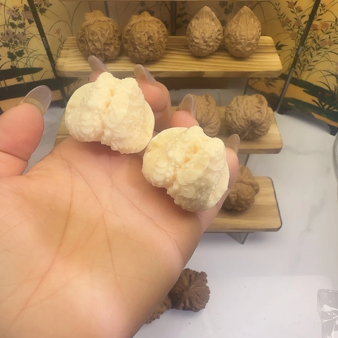 把件文玩核桃橡牙果