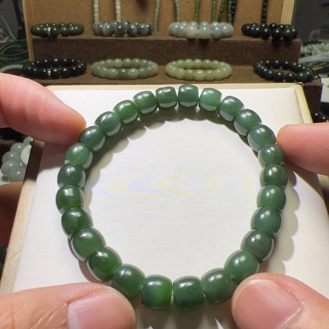 和田玉未镶嵌手串