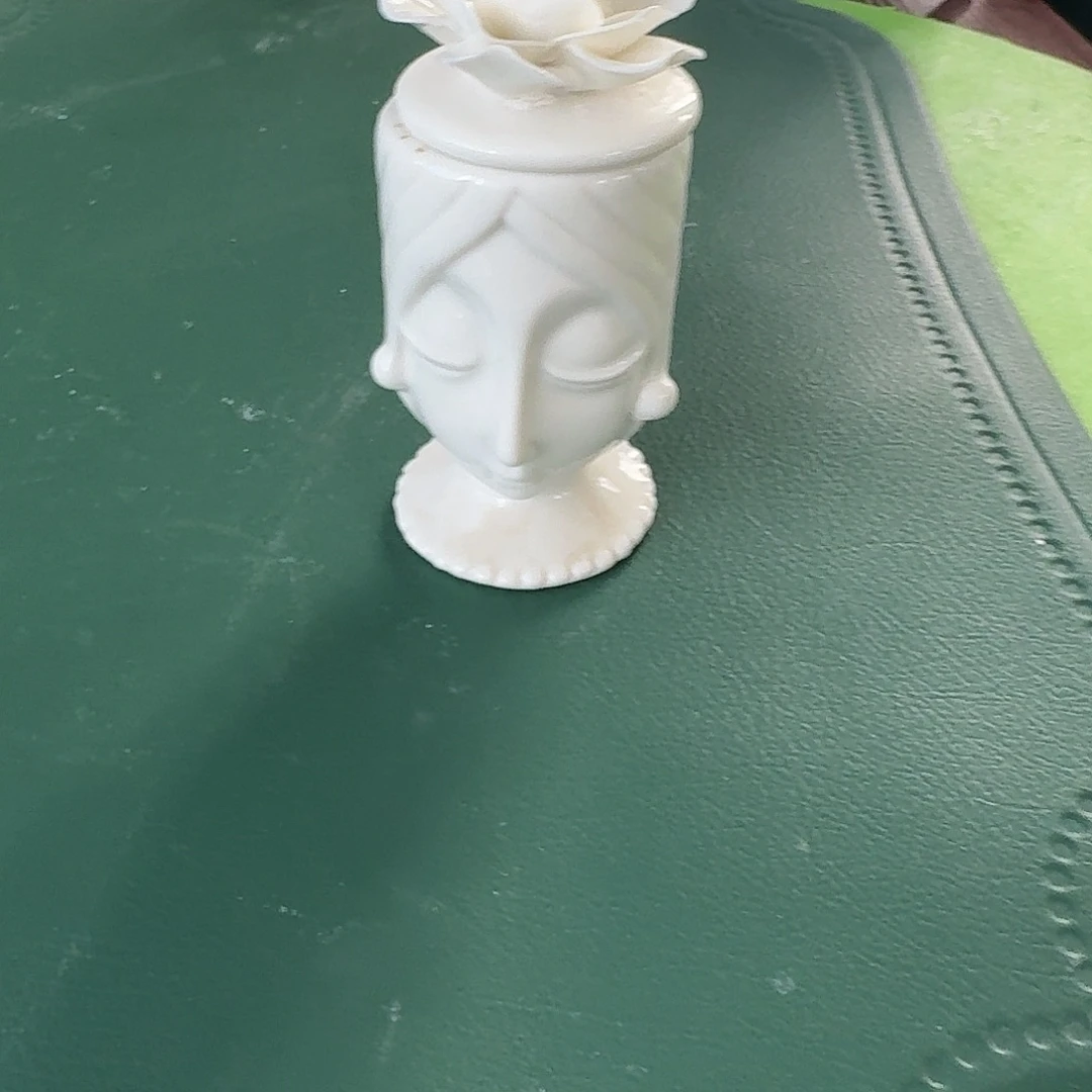 拍一发二手工捏花人物牙签盒