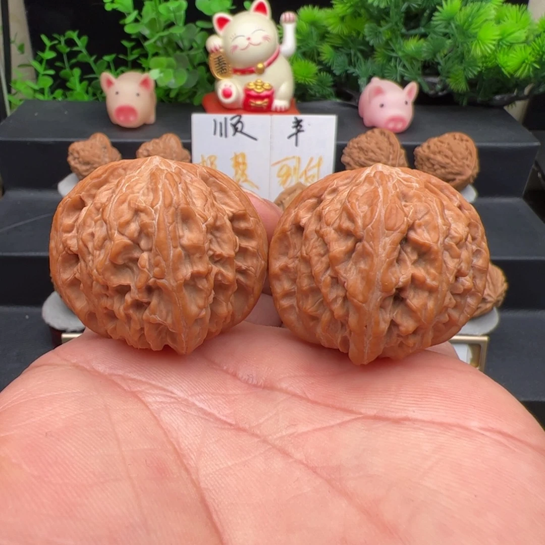 文玩核桃把件延庆山地磨盘，尺寸41