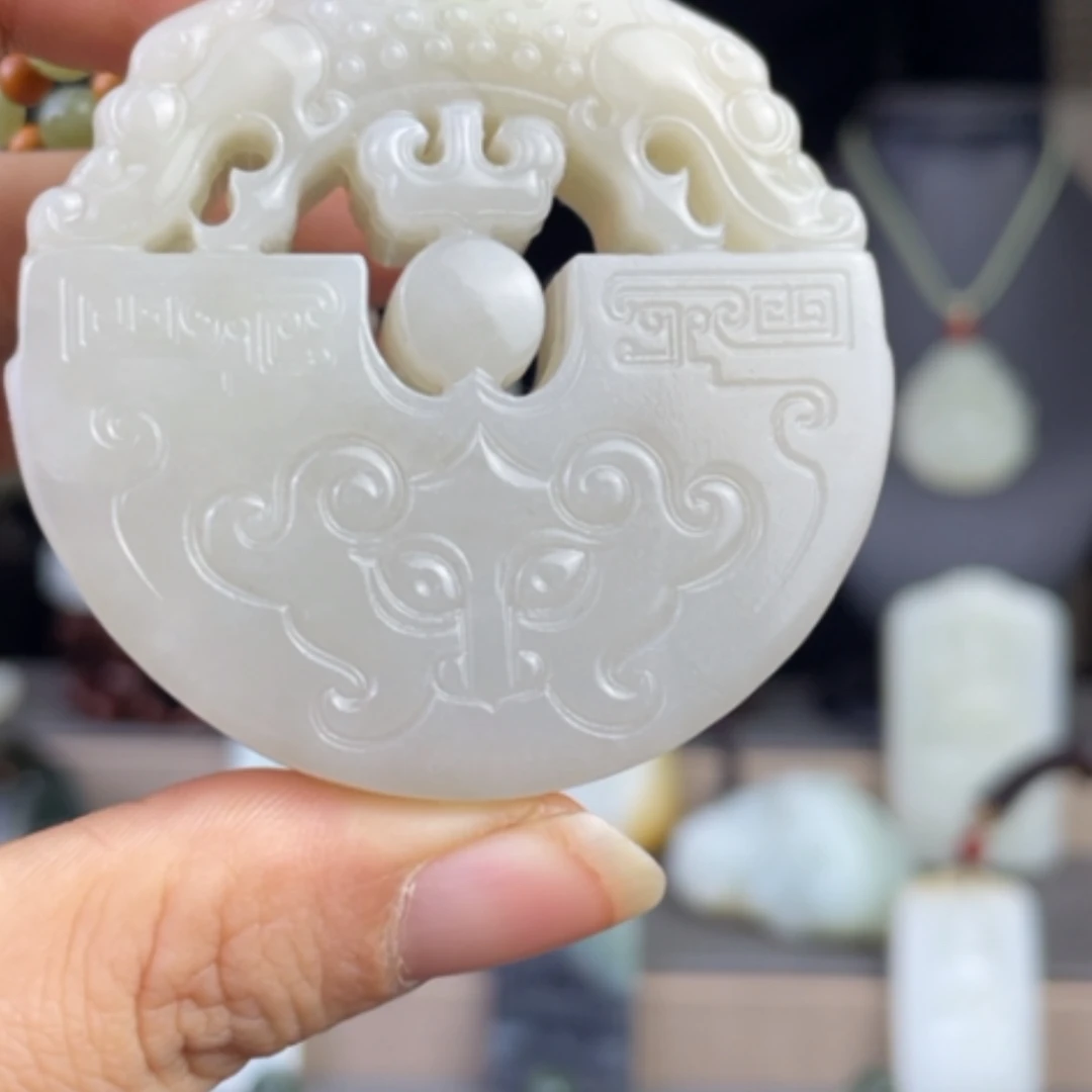 【闪购商品】和田玉颈饰未镶嵌