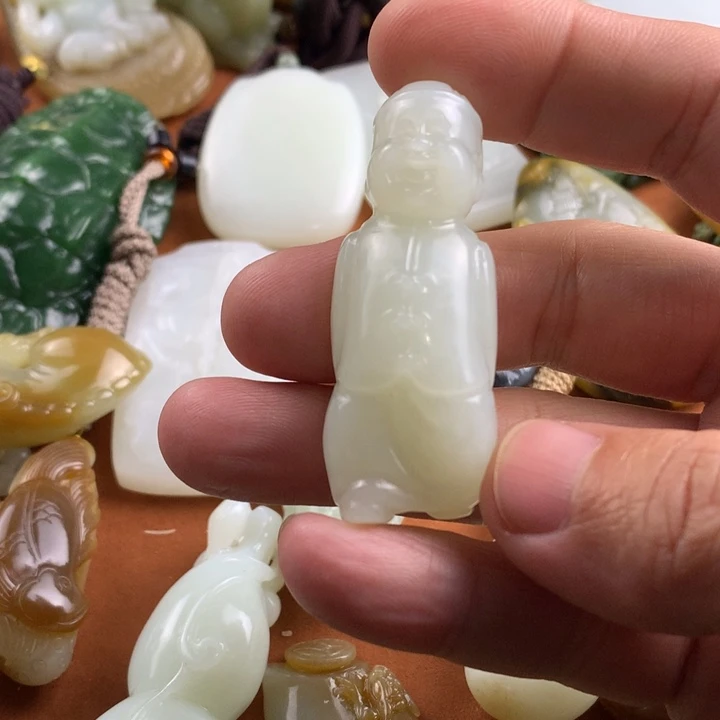 未镶嵌和田玉挂件