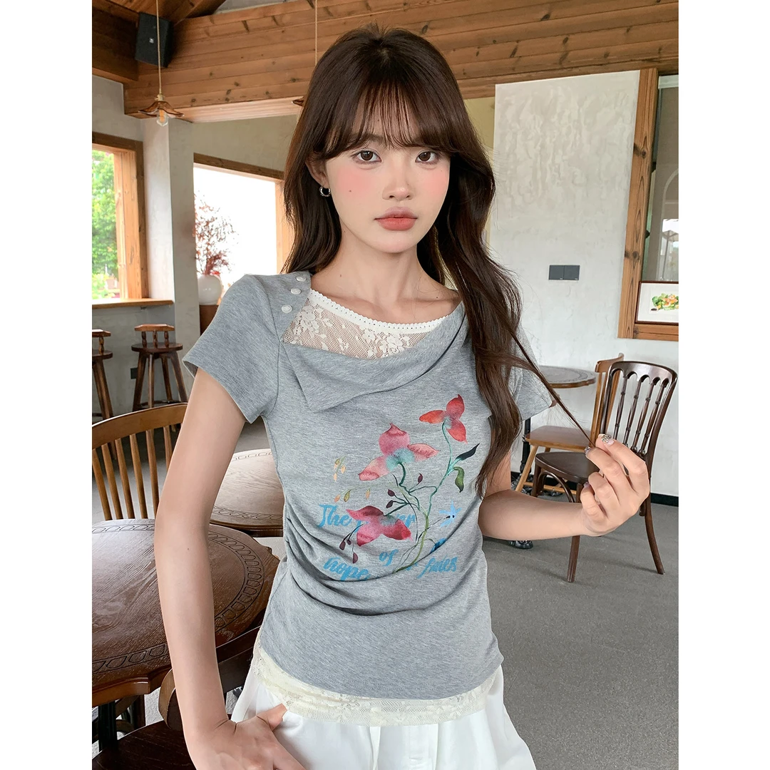 尔给夏季设计感蕾丝拼接T恤女时尚修身显瘦印花休闲百搭复古上衣