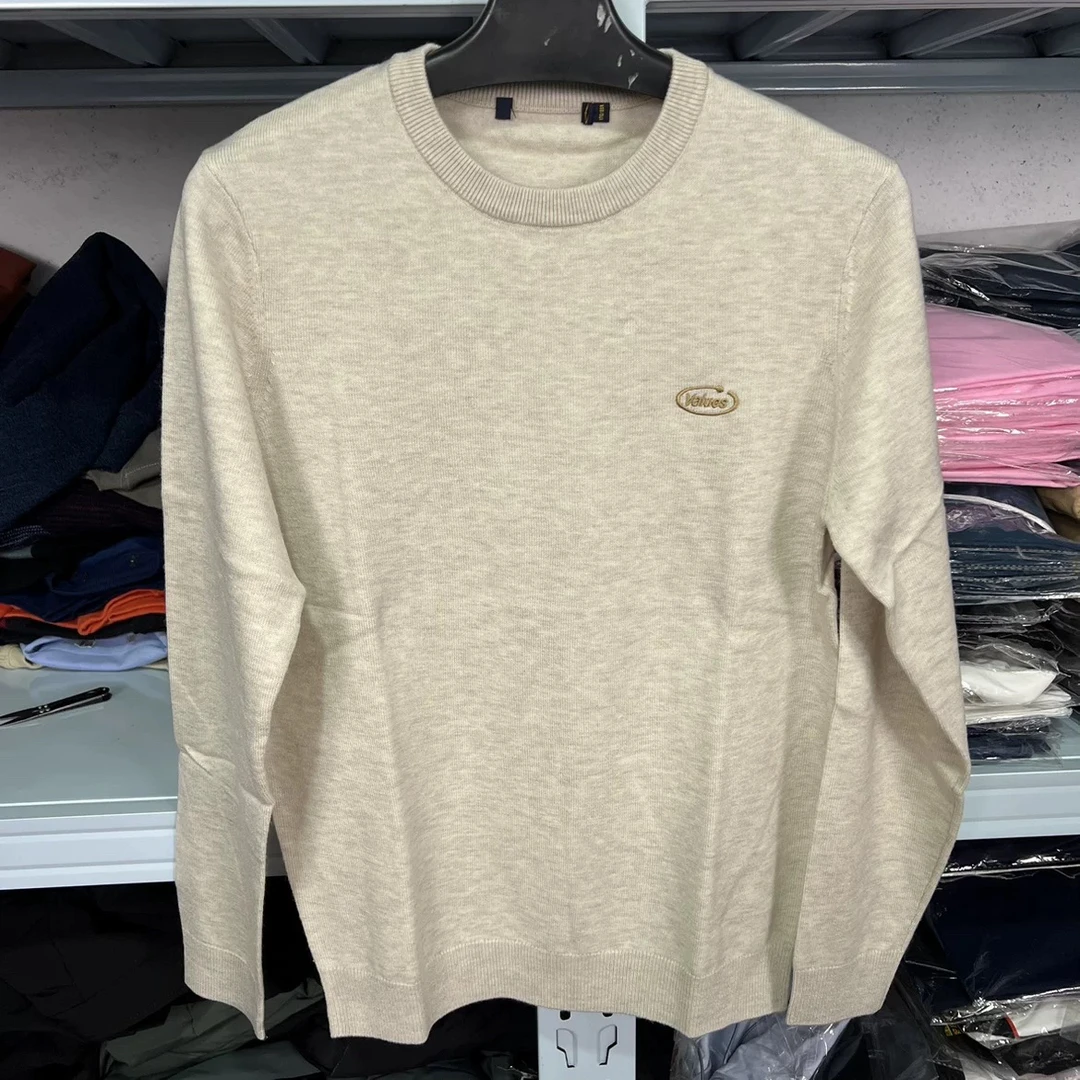 8557海撤柜剪标圆领杏色男士针织衫毛衣