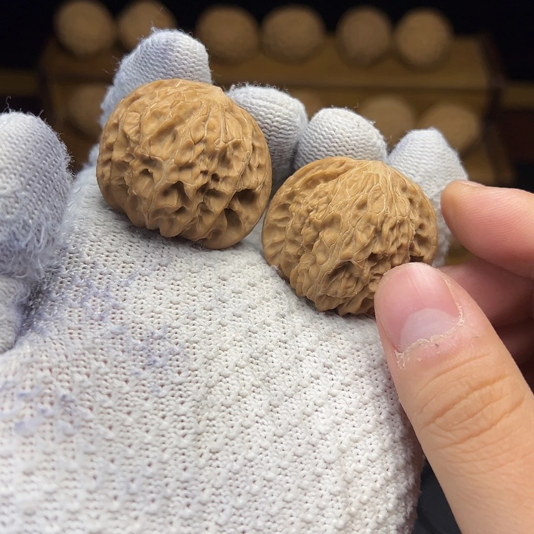 C***.把件文玩核桃磨盘