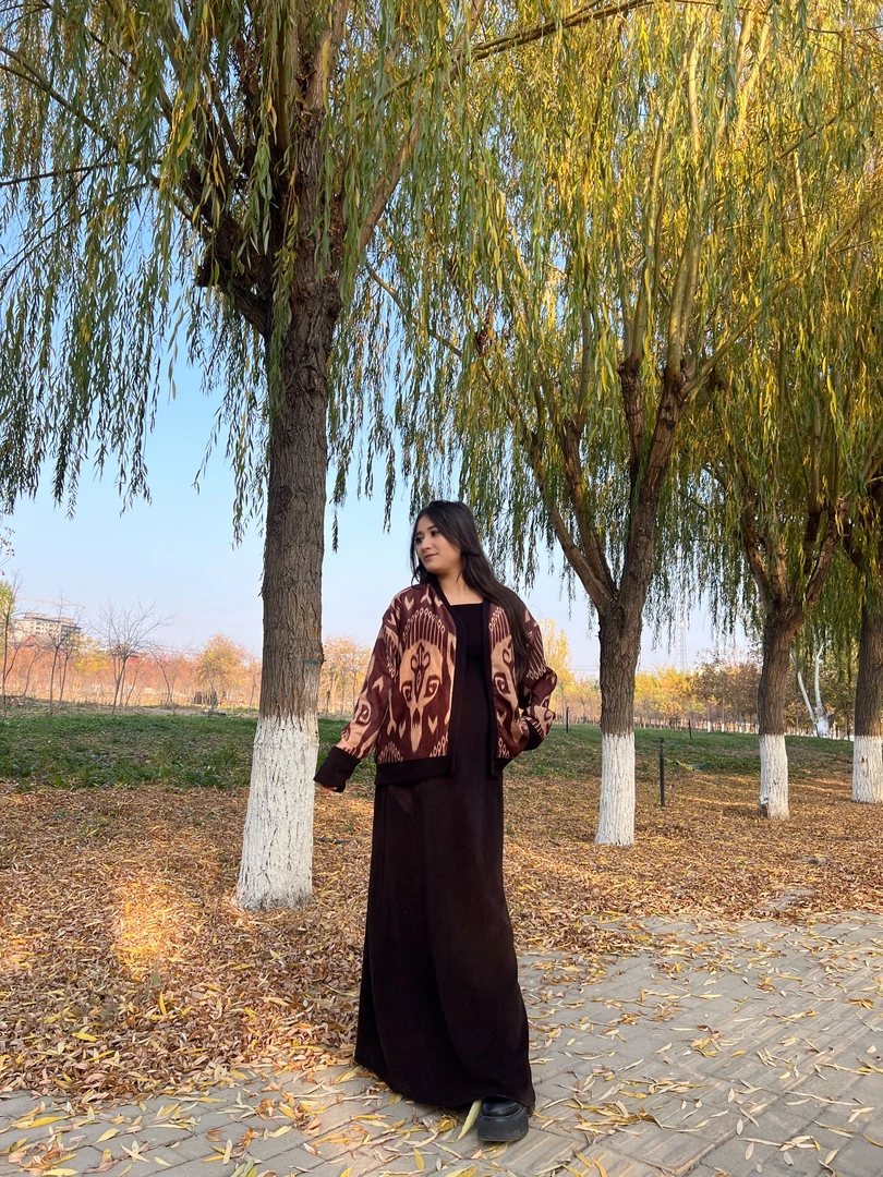 常规女黑色宽松型外套百搭休闲裙子秋冬气质民族风复古上衣印花