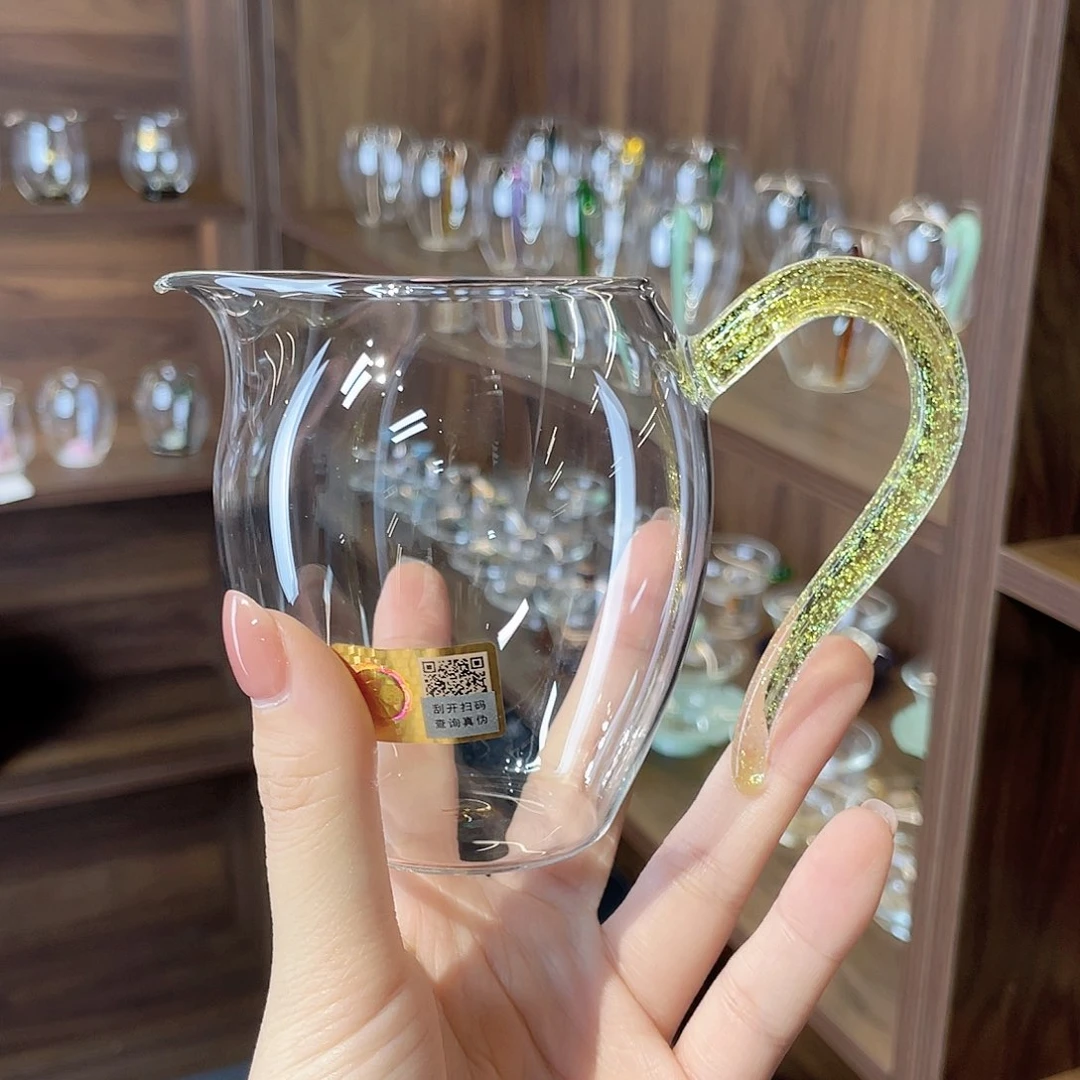 禾器炫彩怡然亮金