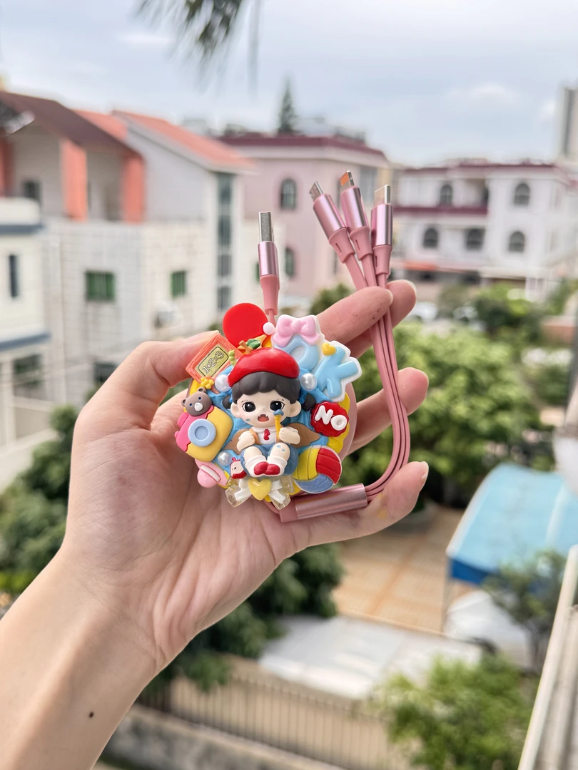 萌粒自制奶油胶数据线