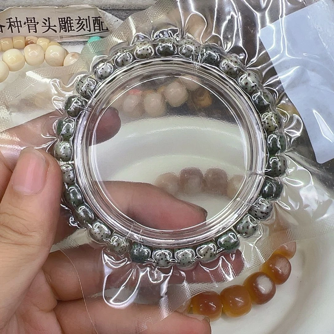 手串星月菩提46尽头河豚星月菩提单圈8左右