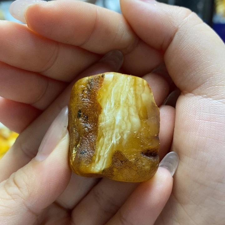 烤***来未镶嵌定制琥珀传世琥珀蜜蜡定制