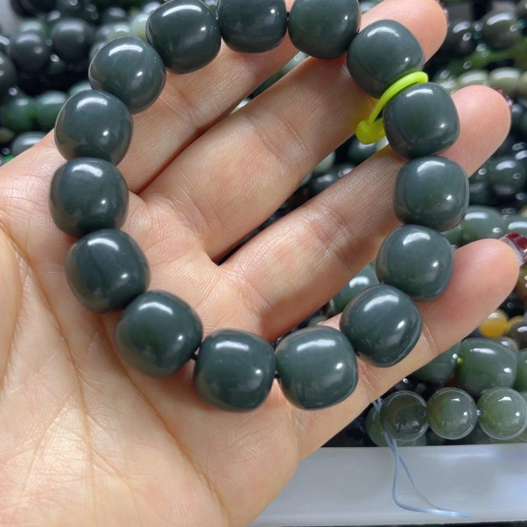 未镶嵌手链和田玉