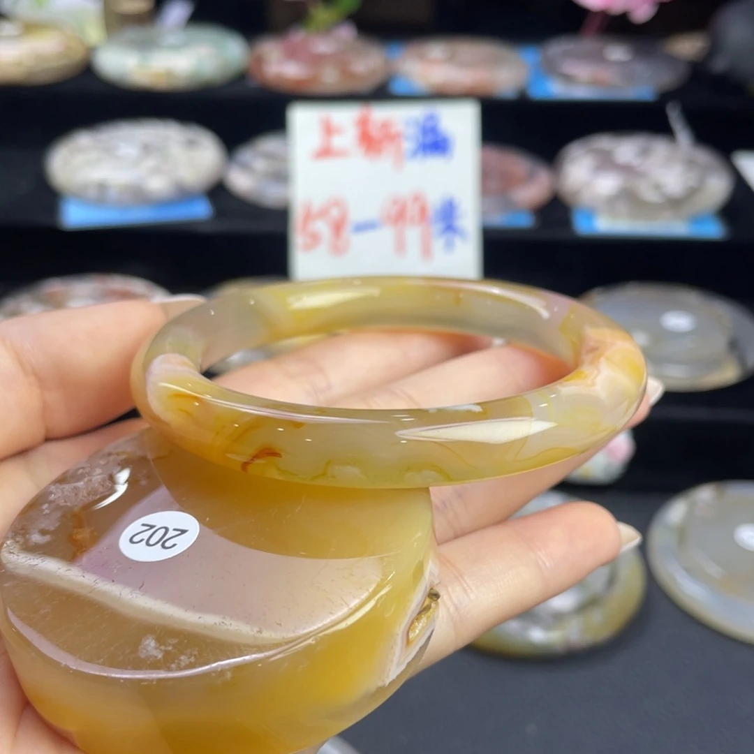 石英质玉手镯未镶嵌58/202