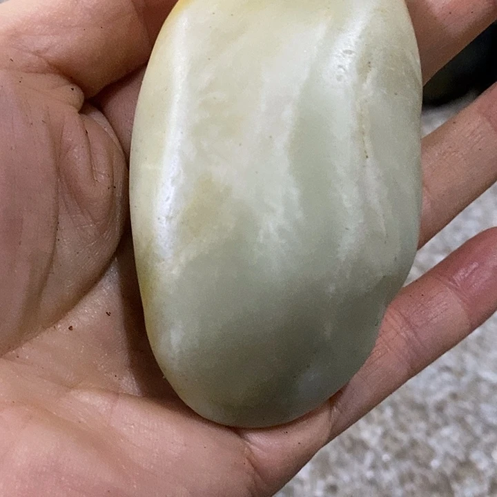 未镶嵌和田玉（糖玉）挂件