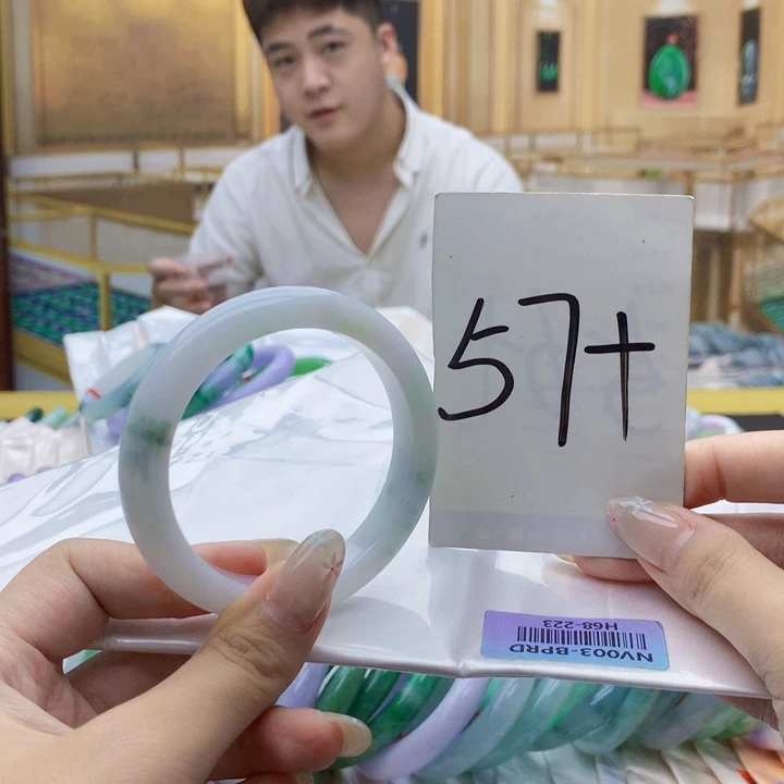 翡翠未镶嵌手镯0000……