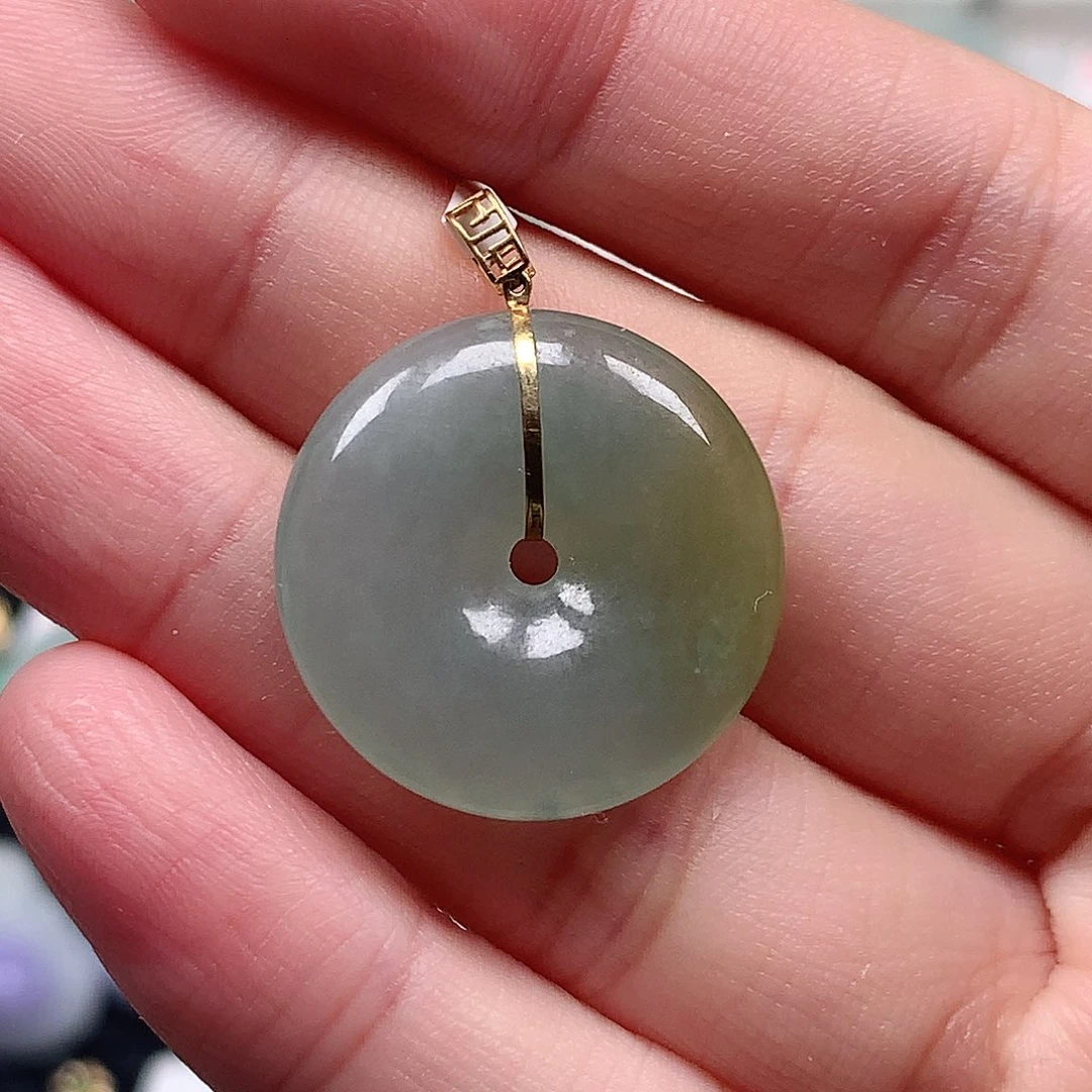 颈饰18K金镶嵌翡翠翡翠吊坠