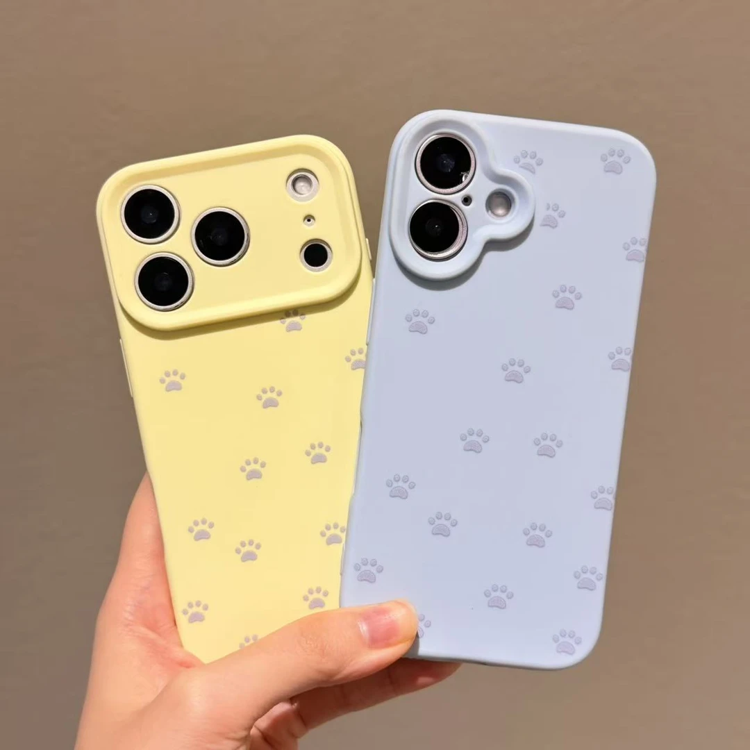 可爱小脚印液态硅胶精孔适用苹果17pro情侣手机壳iPhone16/15