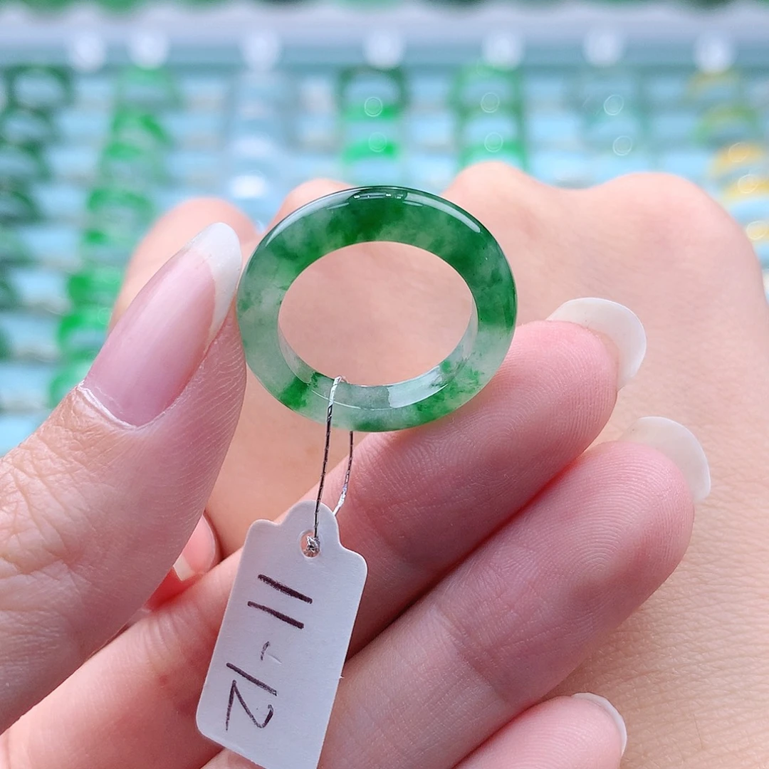 翡翠戒指未镶嵌缅甸翡翠A货