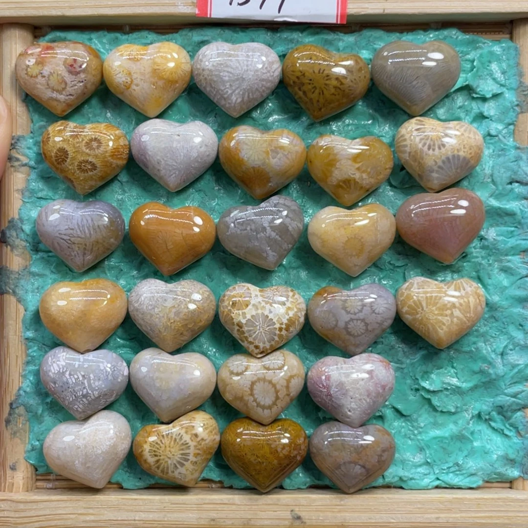 硅化玉未镶嵌颈饰爱心15米1个