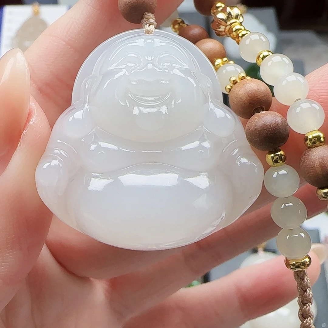 和田玉未镶嵌吊坠(赠链)