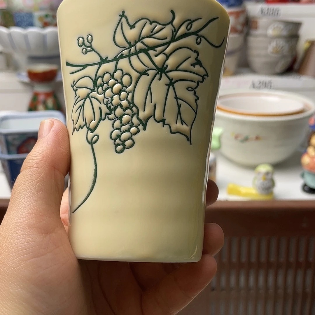 瓷片卡***乐哈哈哈我要看的时候他的笑