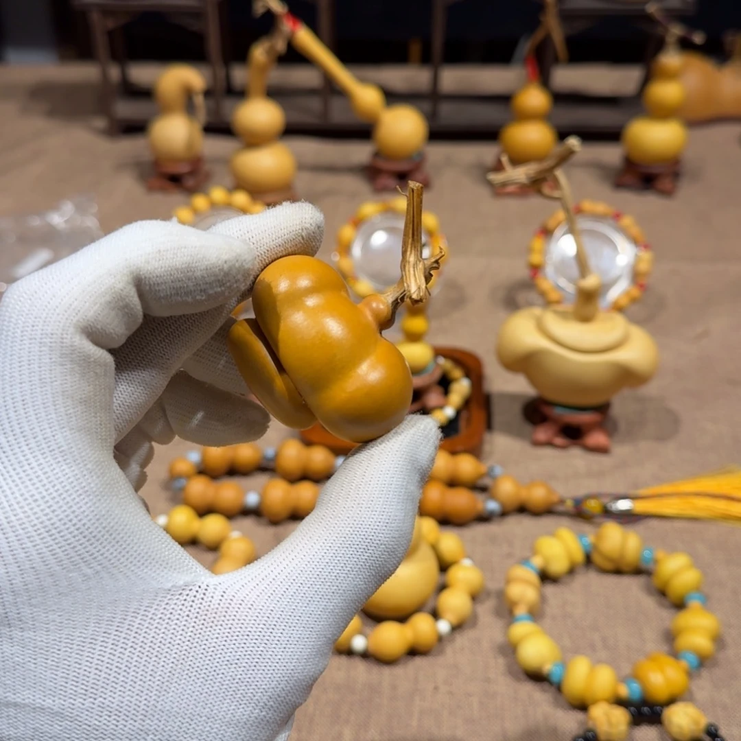 小****葫芦手把葫芦一把抓