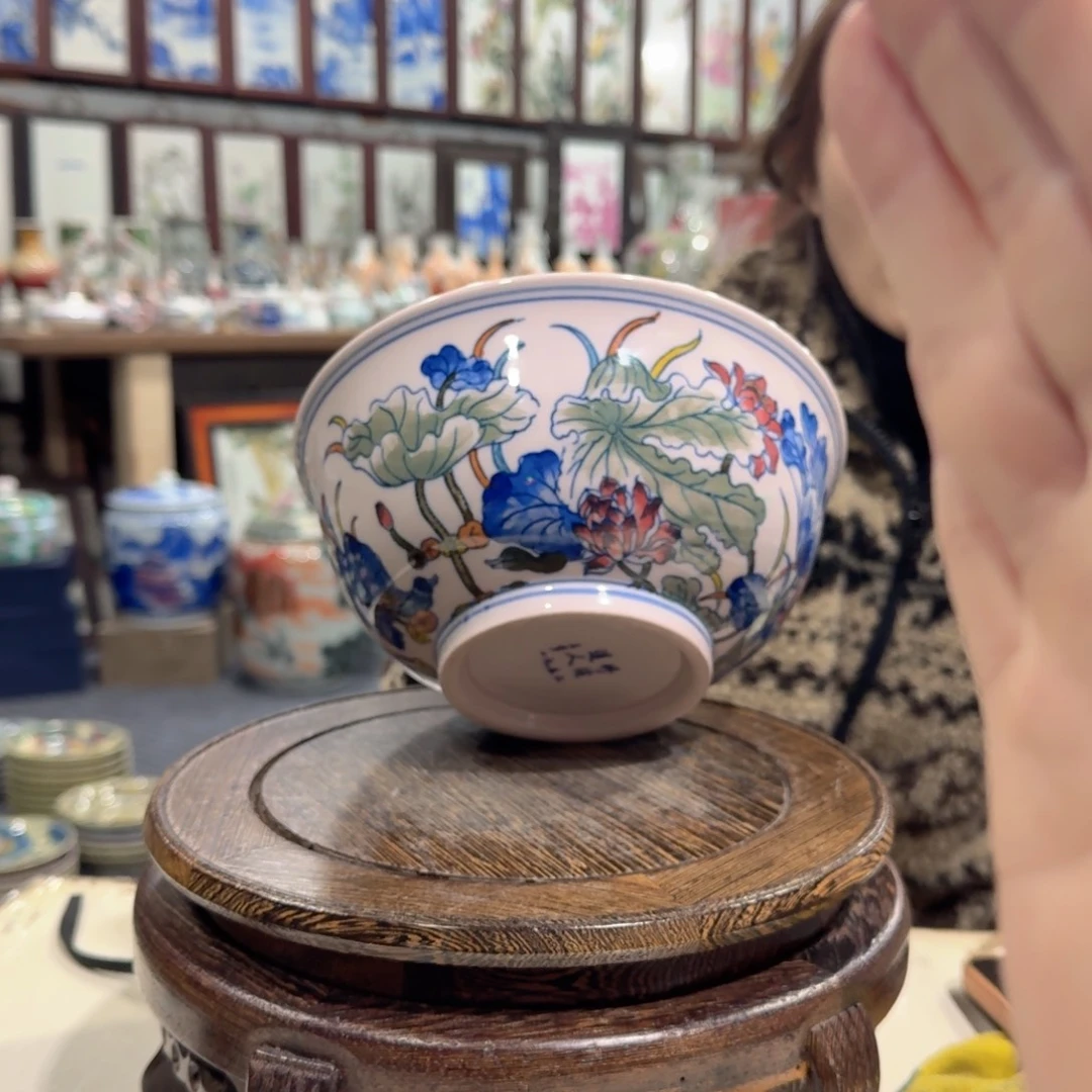 摆件瓷/////景德镇陶瓷瓷器。