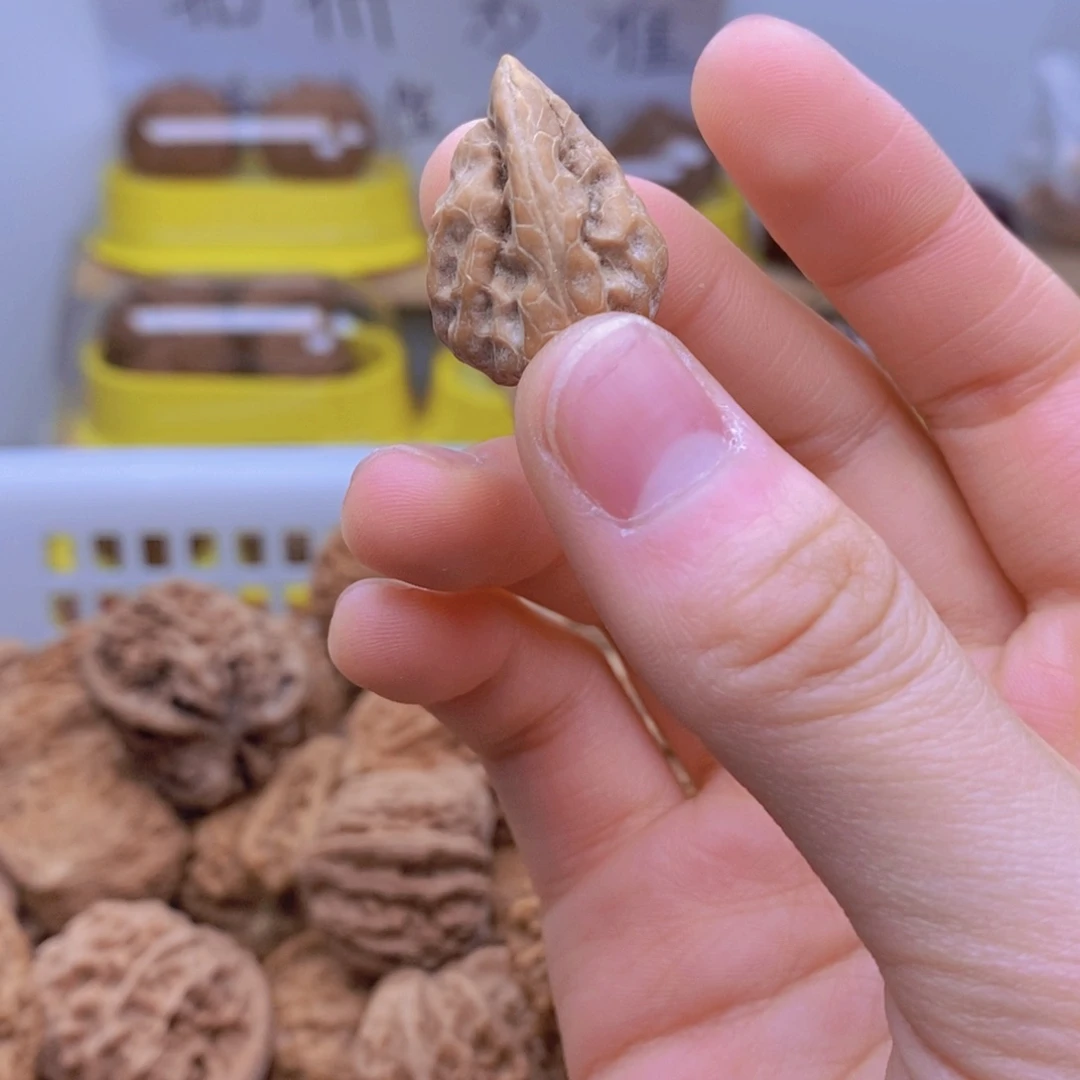把件文玩核桃?异形核桃