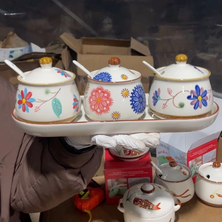 其他陶瓷盘子碗砂锅都有